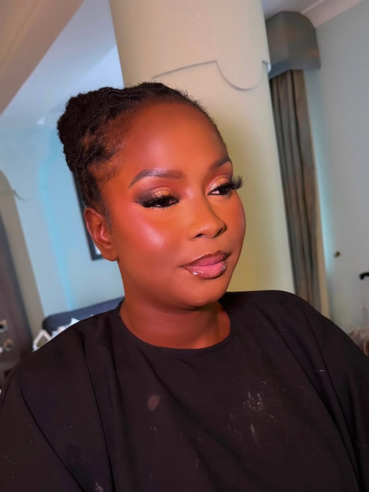 Bridal glam finish